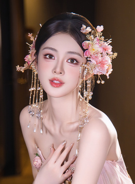 新中式新娘发饰仙气减龄粉嫩花朵长流苏甜美高级感敬酒服迎宾配饰