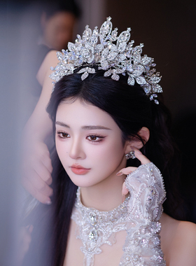 新款新娘头饰公主奢华优雅精致皇冠唯美韩式婚纱礼服结婚造型发饰