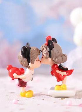 新款卡通情侣微景观桌面造景摆件