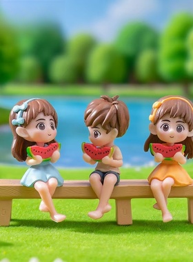 微景观创意吃瓜情侣公仔造景摆件