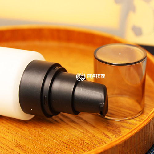 低聚糖保湿乳液清爽不油腻一抹化水男女护肤面霜磁石大白瓶 - 图0