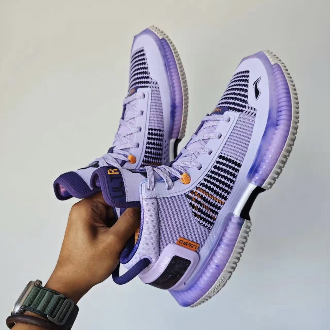 李宁 反伍3 Ultra篮球鞋䨻科技 秋季新品耐磨防滑室内专业男 - 图0