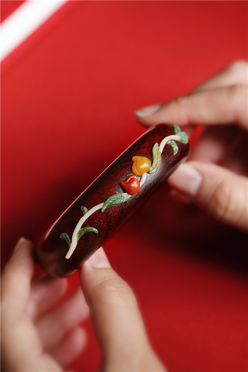 印度小叶紫檀百宝嵌蟠桃手镯木梳子套装送情人节生日送礼文玩收藏 - 图1