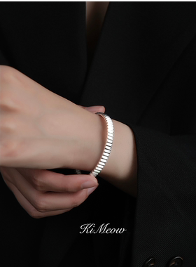 小众ins冷淡风设计感18k金手镯