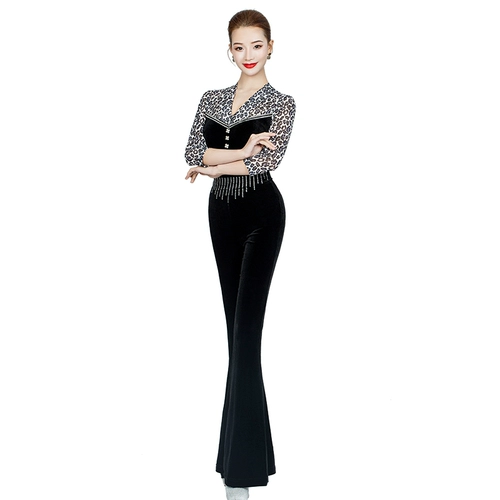 烟云舞 Новая высококачественная модная форма леопарда и манера инструктора