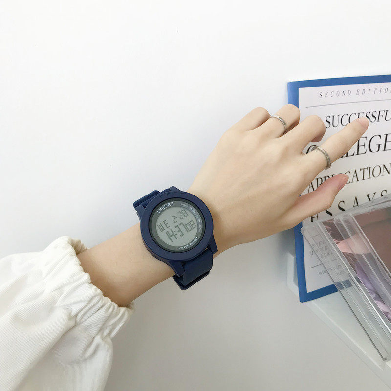 ins超火电子手表韩版简约女独角兽 雅仕蓝帝国产腕表