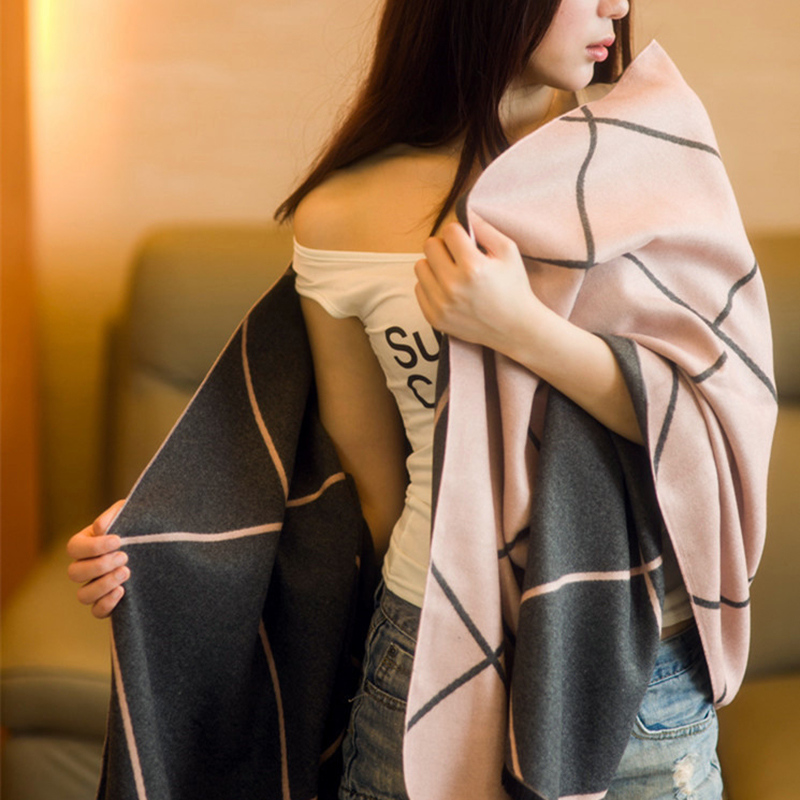 围巾女春夏季韩版双面格子空调披肩两用新款百搭保暖加厚围脖披风