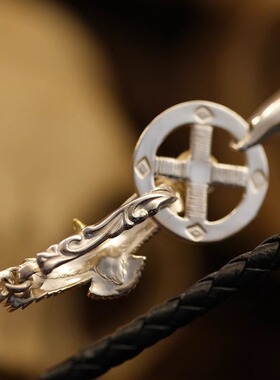 鹫见太郎溪迟金头银饰银鹰皮