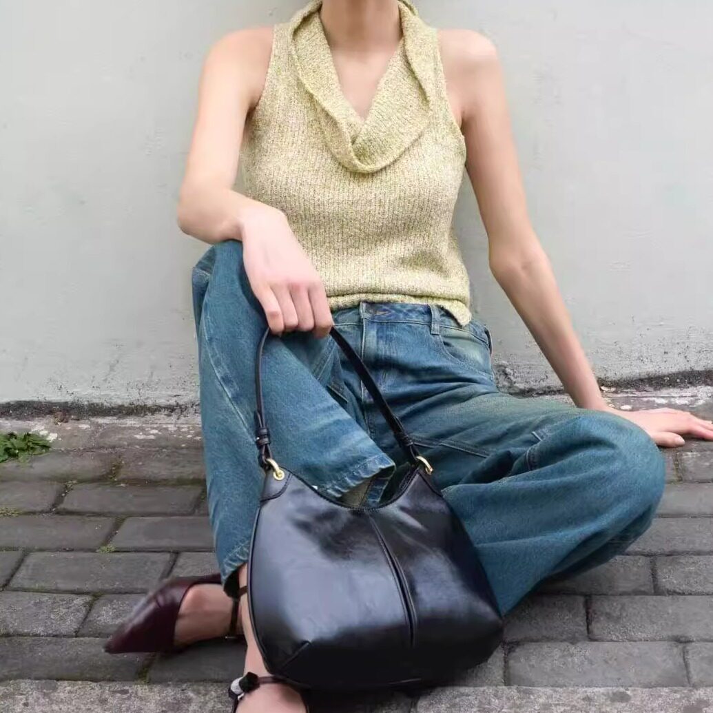 ZA2026春季新品女包百搭通勤黑色椭圆形金属镶饰腋下单肩包托特包