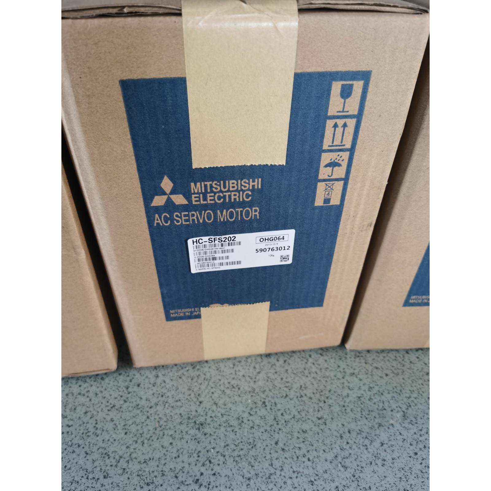原装正品三菱伺服马达 HC-RFS103 HC-RFS103B 现货功能包好品质现 - 图0