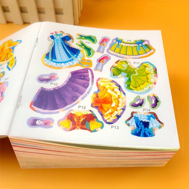 Princess Dress Up Sticker Book Girls Cartoon Stickers 3-6 ປີເດັກນ້ອຍສະຫມອງ Puzzle Early Education Stickers