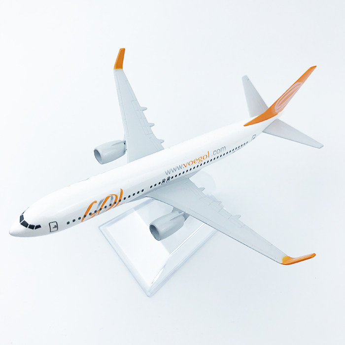 飞机模型仿真客机合金静态摆件 16cm巴西戈尔航空波音737虎窝淘 