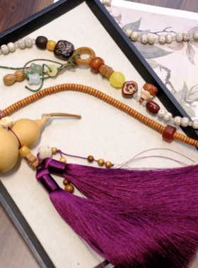 新中式国风檀木菩提葫芦吊坠项链女多宝流苏小众毛衣链颈链手机链