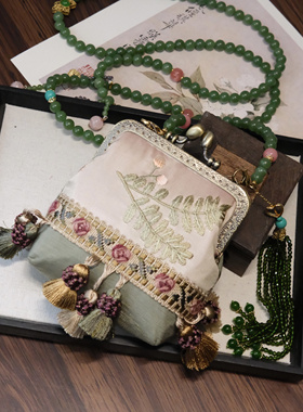 新中式国风长款斜挎刺绣包包链斜挎链背背链项链的复古纯手工流苏