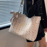 Весенняя вместительная и большая портативная сумка через плечо, коллекция 2023, популярно в интернете