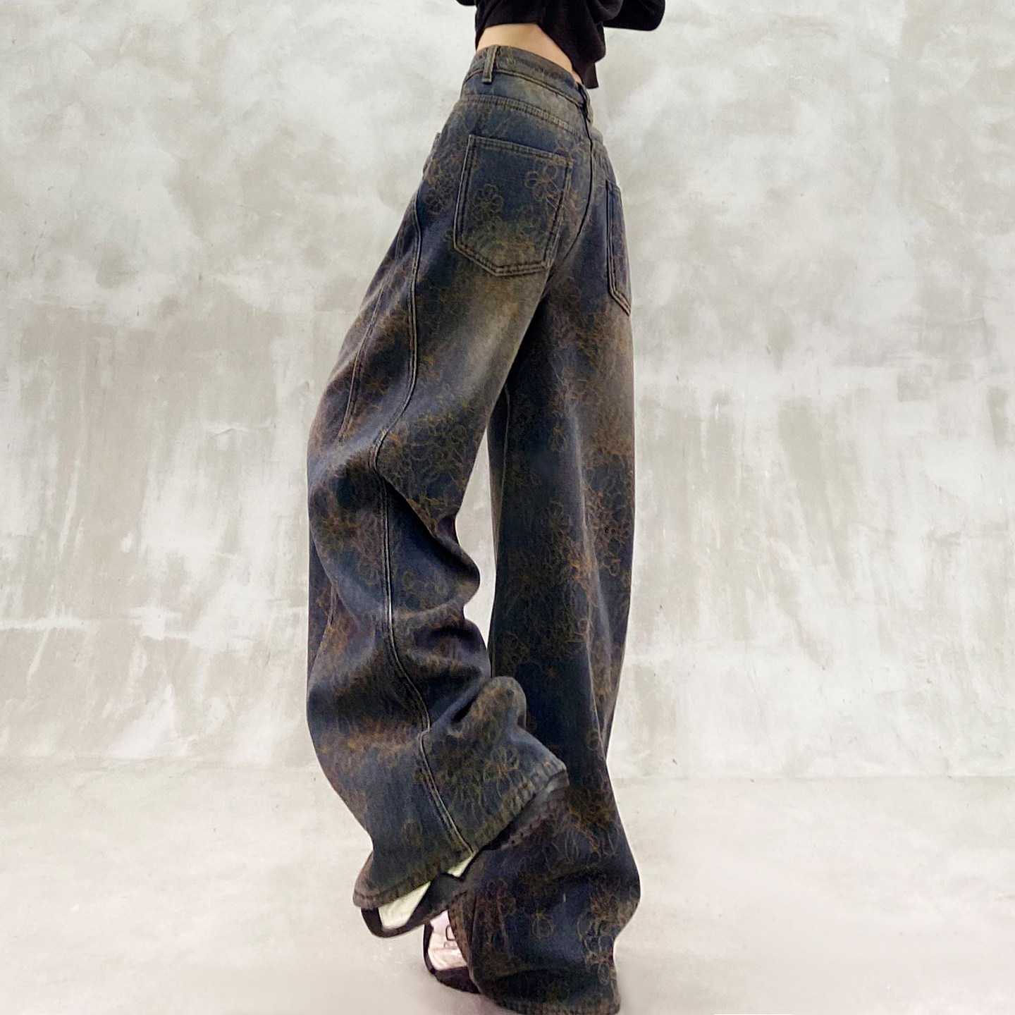 个性印花设计做旧加绒牛仔裤女冬新款高腰宽松显瘦百搭直筒阔腿裤,淘宝优惠券,粉丝福利购,淘宝优惠卷