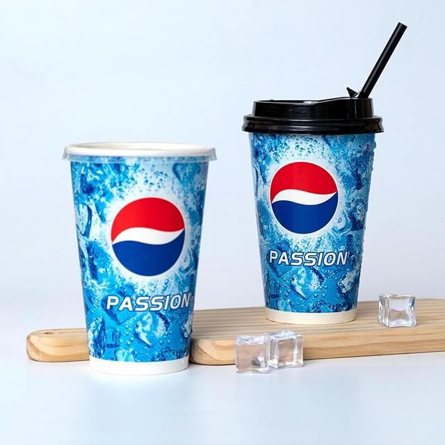 Disposable drink cup cola cup double coated with lid
