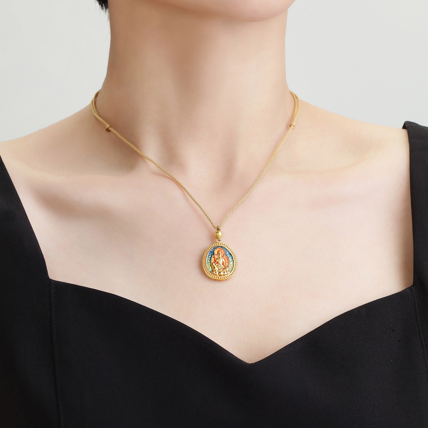 明牌珠宝大势至菩萨古法黄金吊坠 足金生肖马年本命佛项坠AFC0949,淘宝优惠券,粉丝福利购,淘宝优惠卷