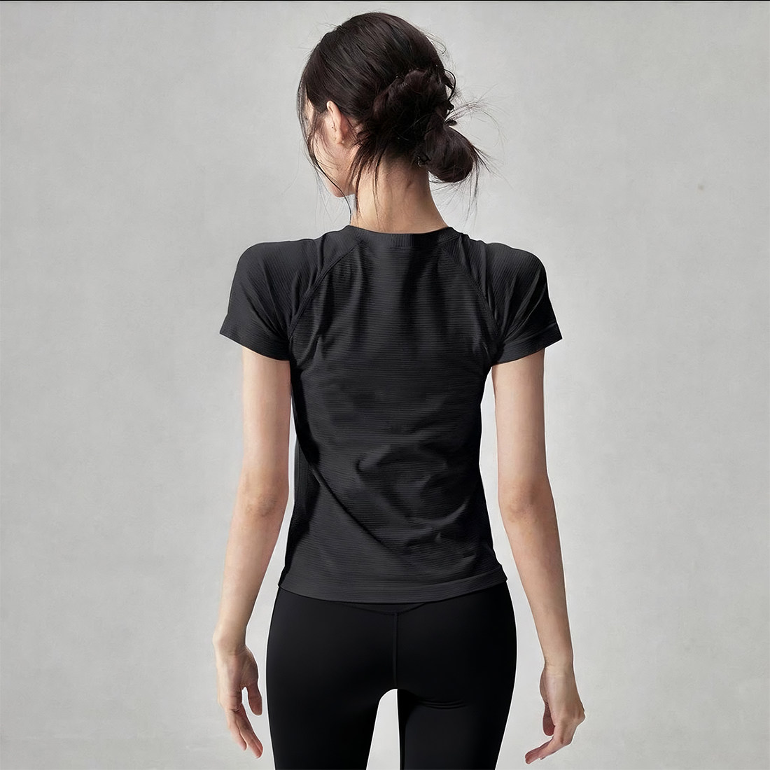 简约显瘦圆领短袖瑜伽t恤女修身运动上衣透气速干健身服,淘宝优惠券,粉丝福利购,淘宝优惠卷