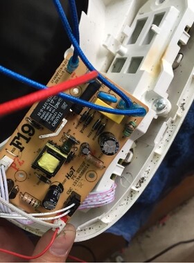 适用苏泊尔电饭煲配件CFXB40FC19-75 50FD19-75主板电源板通用F19