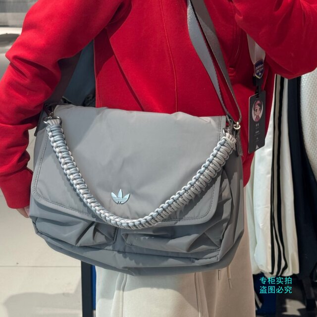 Adidas clover 26 ພາກຮຽນ spring ຜູ້ຊາຍແລະແມ່ຍິງກິລາ shoulder crossbody bag messenger bag KT7417 KT7418