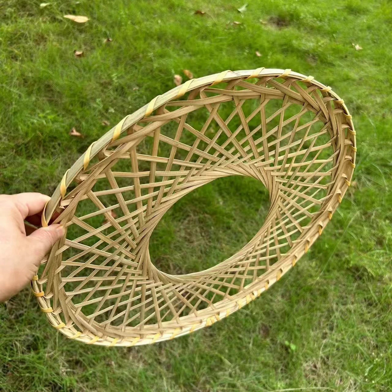 竹编斗笠帽圆形古装武侠拍摄精品舞蹈道具缕空可做背景墙壁画装饰,淘宝优惠券,粉丝福利购,淘宝优惠卷