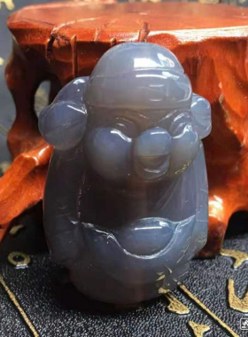 玛瑙精雕元宝猪挂饰男女款吊坠