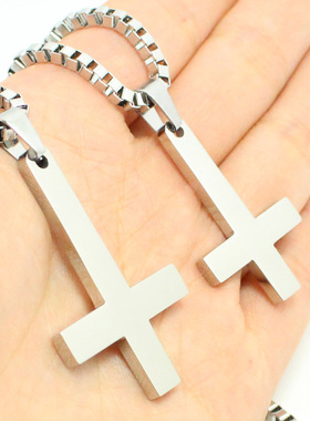 钛钢不锈钢逆十字架项链皮绳吊坠