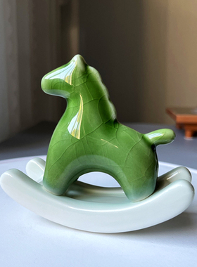 陶瓷茶宠摇摇马创意摆件
