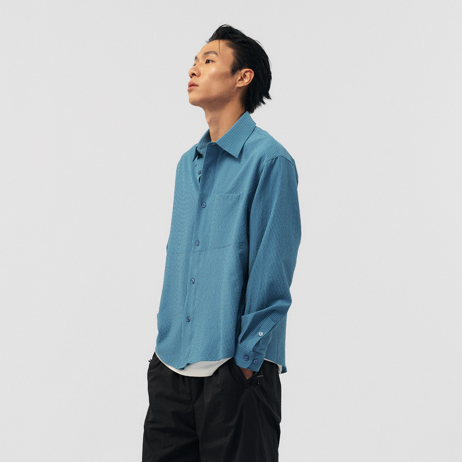 BOHRHOO25AW「极简百搭」泡泡纱暗袋抗皱素色条纹长袖衬衫男女秋 - 图2