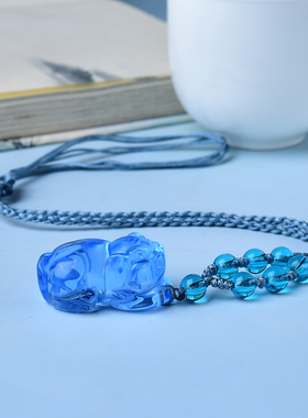 天然蓝水晶发财猪吊坠项坠蓝色水晶项链时尚挂坠生肖猪男女款吊坠