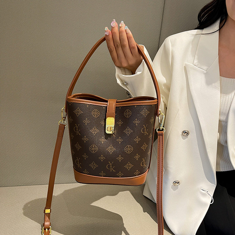 包包女2025新款复古老花小手提包单肩背包斜挎包时尚潮流水桶包,淘宝优惠券,粉丝福利购,淘宝优惠卷