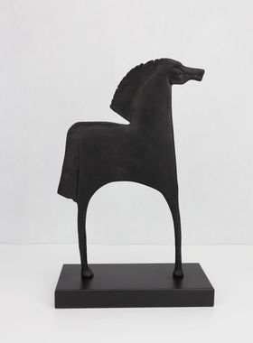 中式黑色铸铁摆件样板房