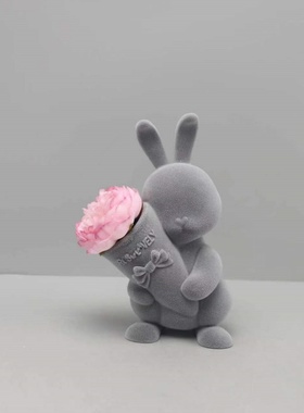 创意卡通公仔甜心兔树脂装饰摆件