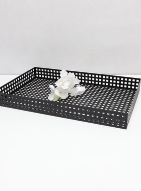 现代简约长方形网格托盘金属摆件