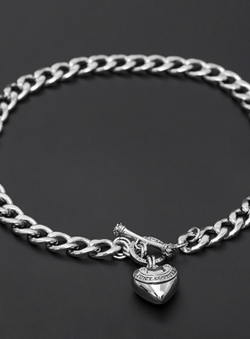 juicy基础款爱心字母项链