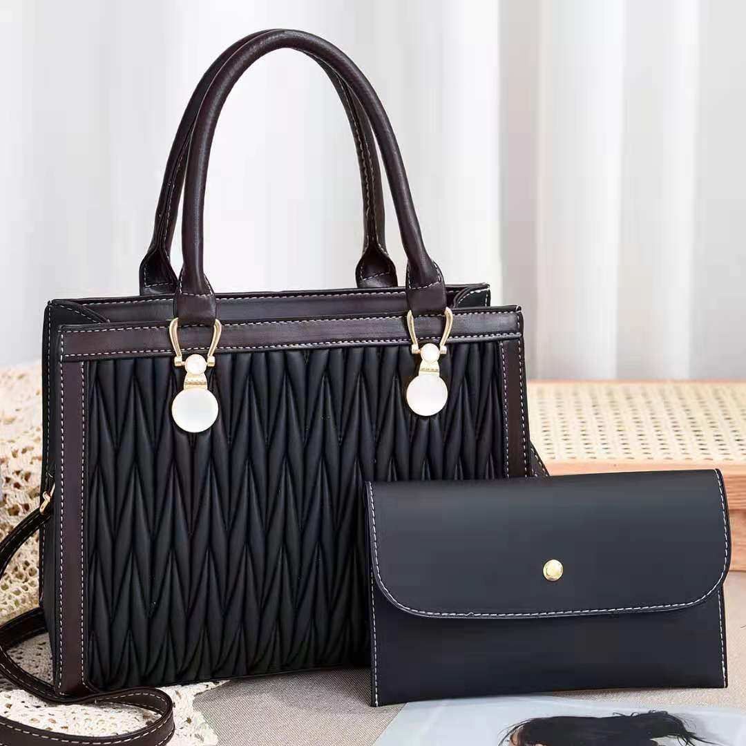 女包2024冬季新款潮流时尚女士包包手提大容量单肩斜挎包一件时尚,淘宝优惠券,粉丝福利购,淘宝优惠卷