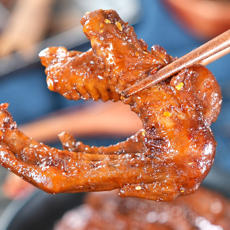 友我香虎皮鸭翅中蜜汁糖醋黑鸭麻辣卤味开袋即食休闲小包装零食品-图2