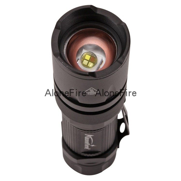 RGB彩色变焦手电筒人像摄影补光灯四光源变焦聚光远射手电筒,淘宝优惠券,粉丝福利购,淘宝优惠卷