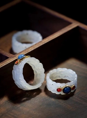 Merry珠宝和田玉戒指雕花蓝晶石