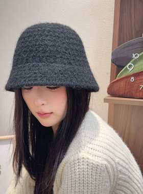 极简毛绒渔夫帽女秋冬保暖显脸小