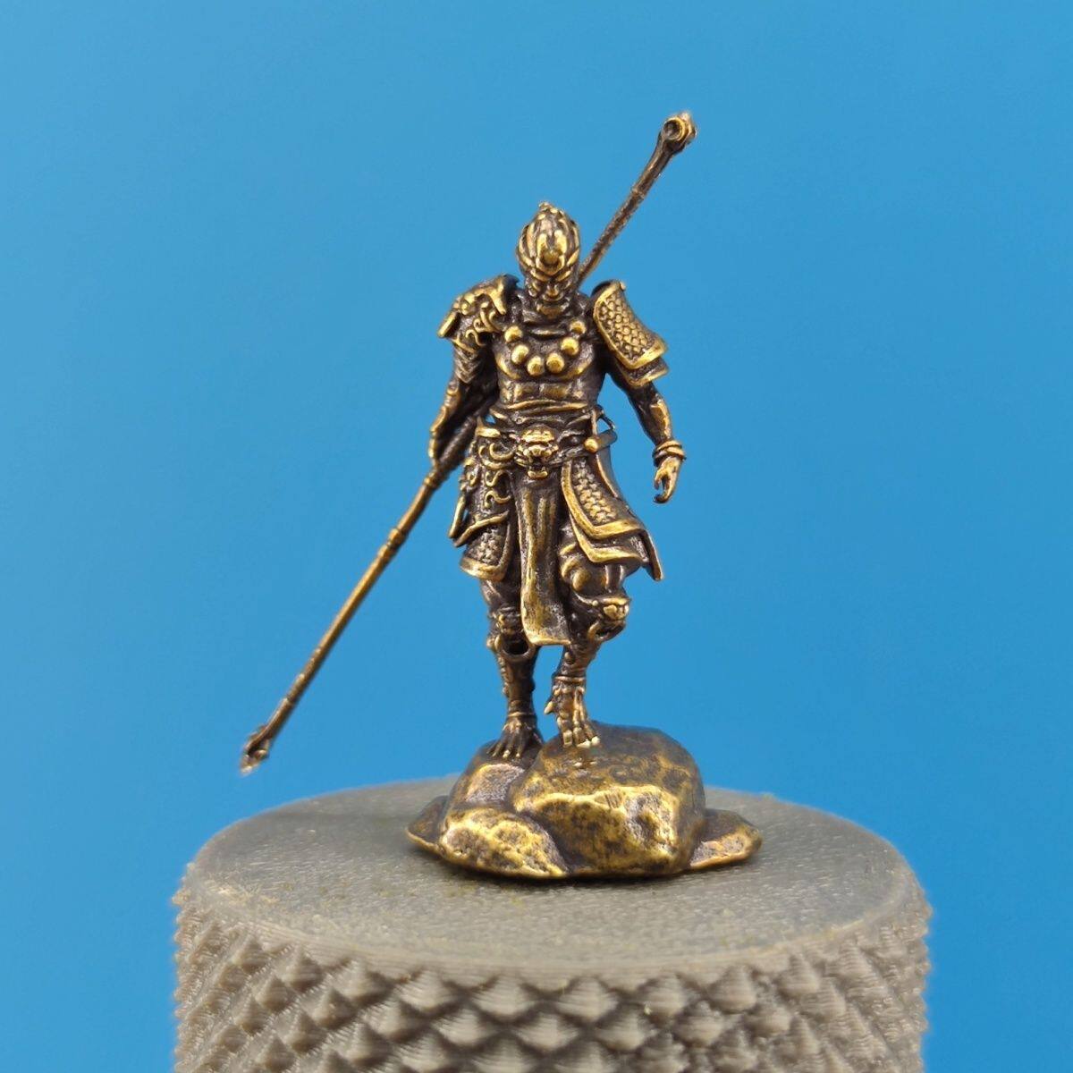 黑神话悟空手办摆件齐天大圣孙悟空斗战胜佛摆件鱼缸造景摆件礼物