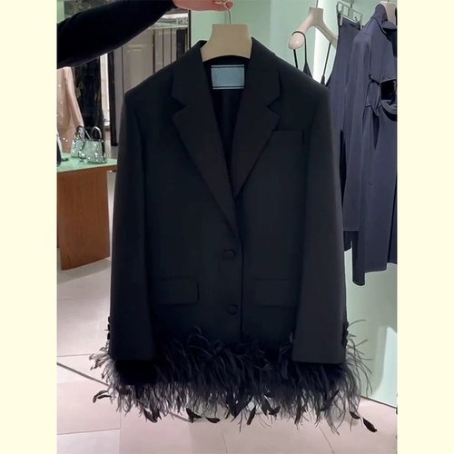 Осенний пиджак классического кроя, изысканный стиль, в западном стиле