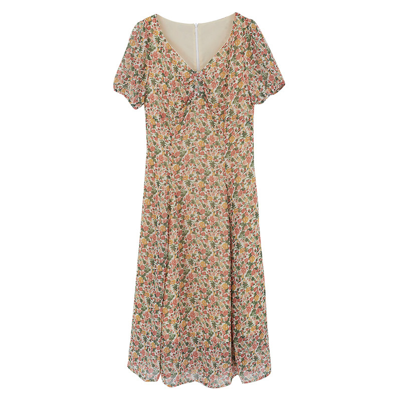 爱蔷薇赫本风2020流行女智熏碎花裙 爱蔷薇女装连衣裙