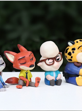 疯狂动物城朱迪尼克狐狸警官手办公仔玩具礼物汽车中控台装饰摆件