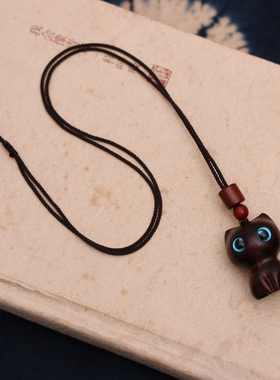 檀木复古可爱福气小猫项链