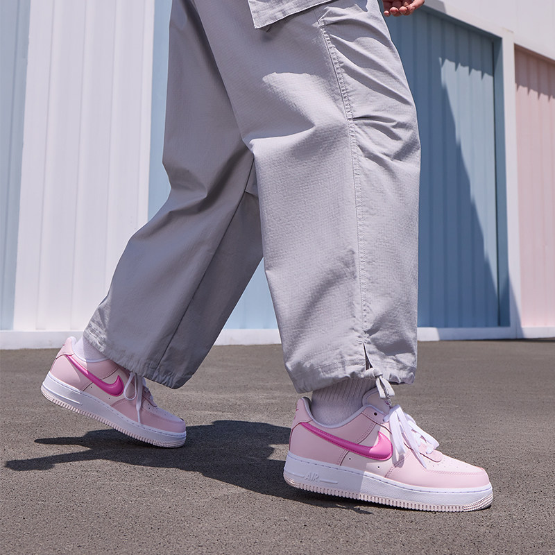 Nike耐克官方AIR FORCE 1女子空军一号运动鞋七夕猫爪胶底HM3696