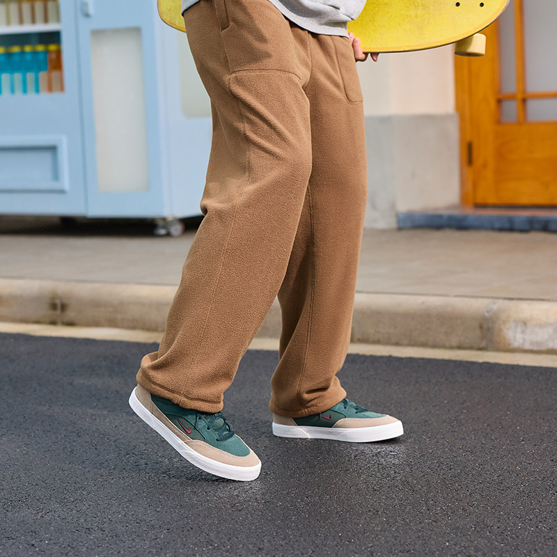 耐克男子平底胶底滑板鞋春季陆冲复古薄底鞋NIKE SB MALOR FV6064,淘宝优惠券,粉丝福利购,淘宝优惠卷