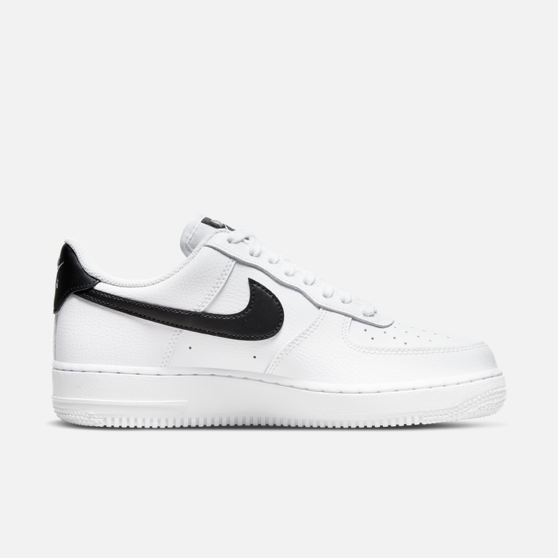 Nike耐克官方AIR FORCE 1女子空军一号运动鞋夏季胶底板鞋DD8959 - 图3