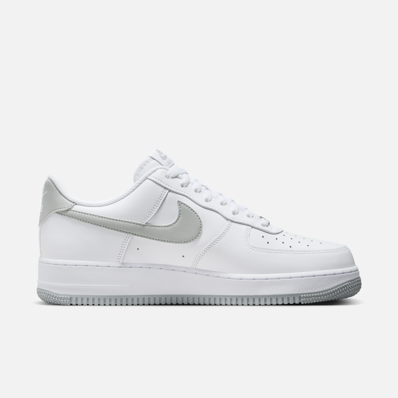 Nike耐克官方AIR FORCE 1男子空军一号运动鞋夏季胶底板鞋FJ4146-图2